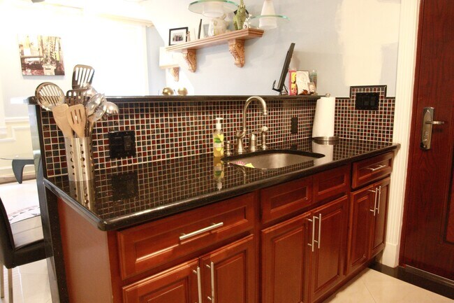Foto del edificio - 138 S 11th St