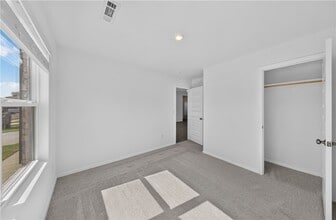 Building Photo - 2709 Major St