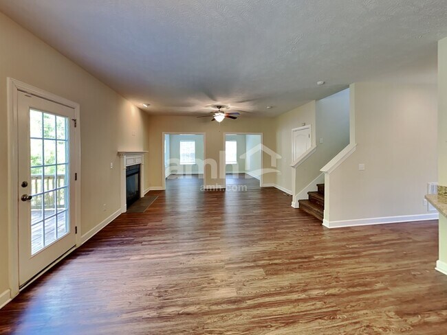Building Photo - 6947 Calderwood Drive