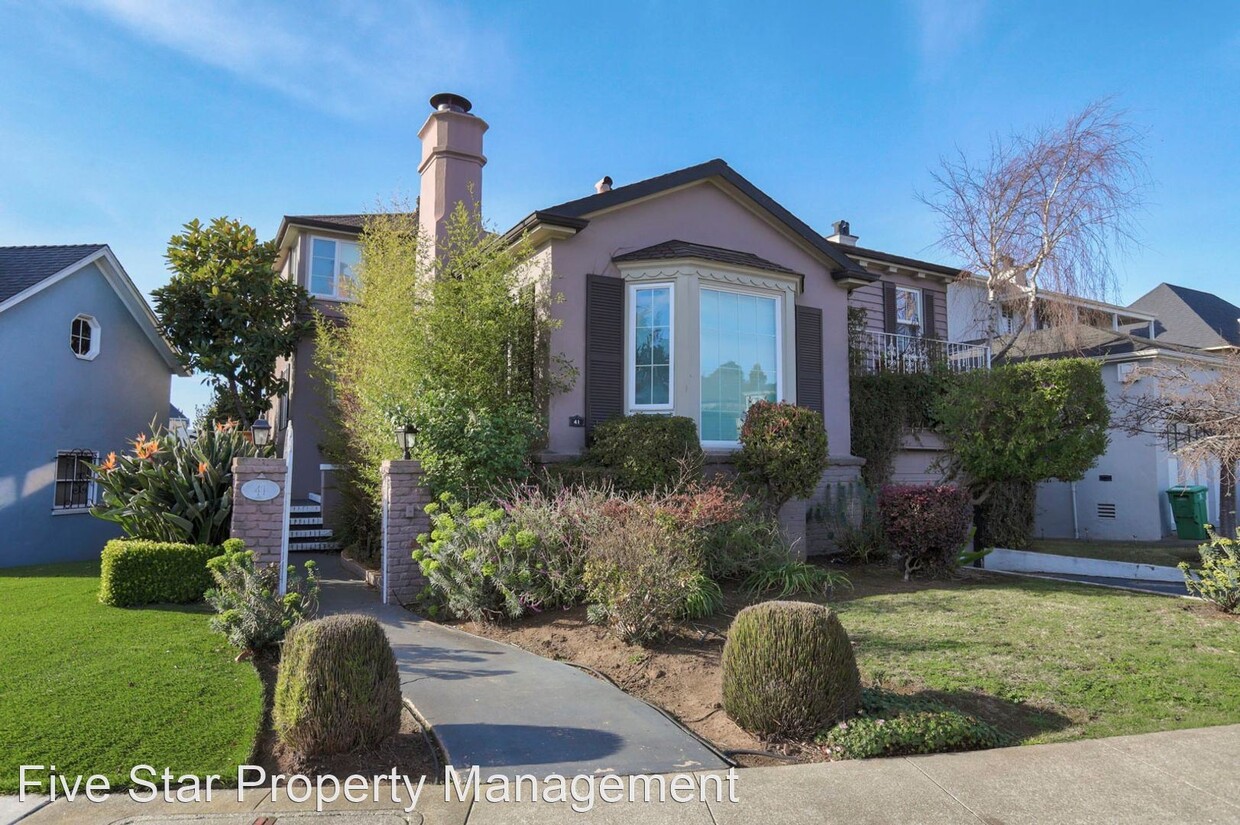 Primary Photo - 4 br, 3.5 bath House - 41 Lagunitas Drive