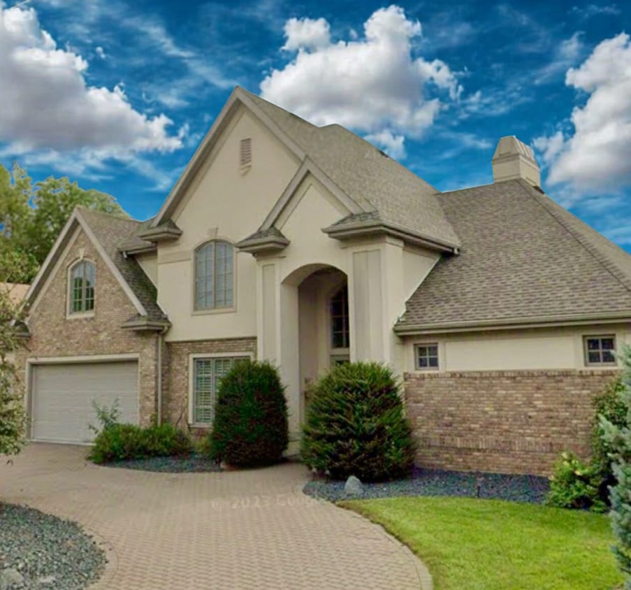 Front of house - 1832 Nakomis Ave