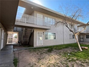 Building Photo - 212 Orland St