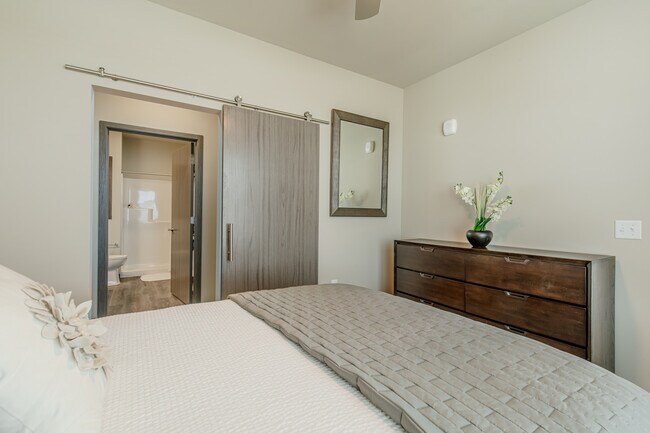 2 Bedroom - Covered Bridge 1 Residences, LLC