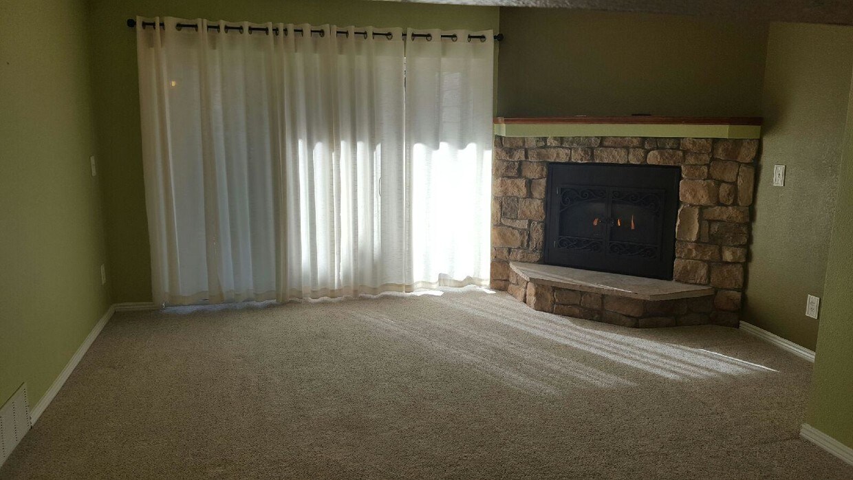 Foto principal - 3600 S Pierce St
