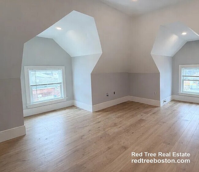 Foto del edificio - 28 Brooks St