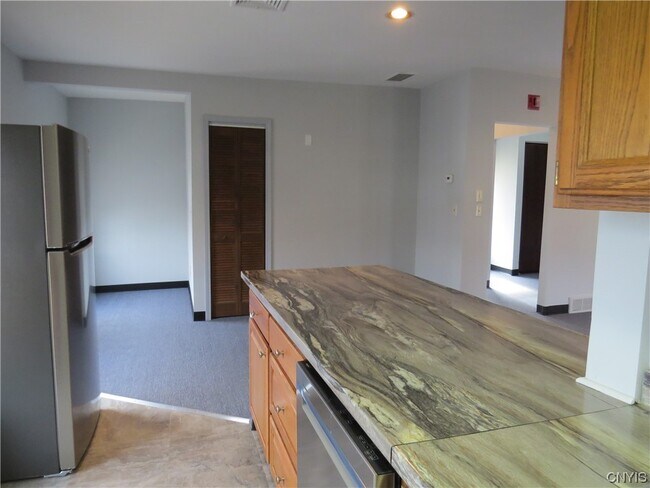 Building Photo - 1241 W Genesee St