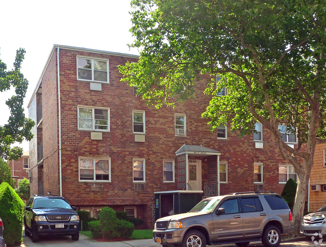Primary Photo - 4641 Bedford Ave