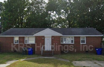 Building Photo - 2411 Wyoming Ave