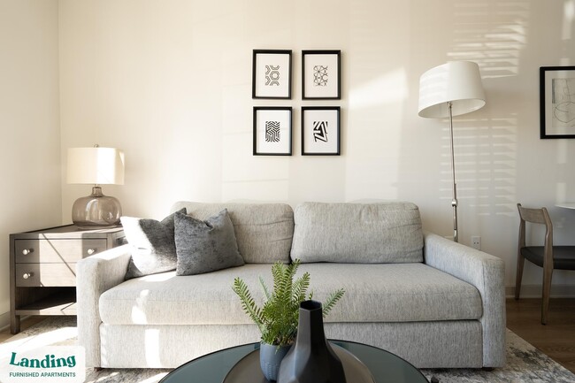 Foto del edificio - 340 W 25th St