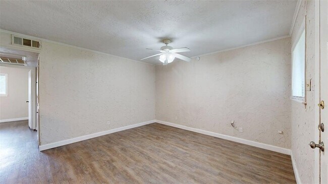 Foto del edificio - 16567 Farm to Market Rd 2154