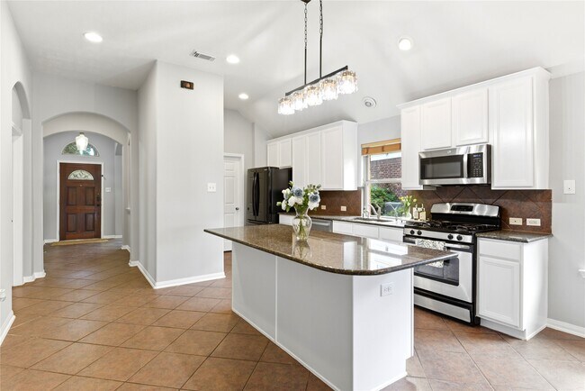 Foto del edificio - 26210 Christen Canyon Ln
