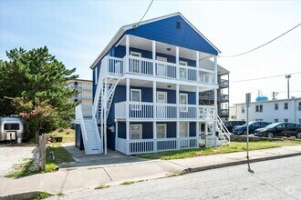 Building Photo - 11 43rd St