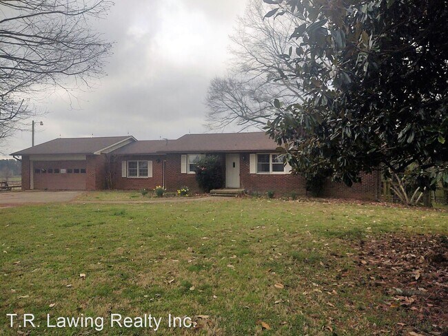 Foto del edificio - 3 br, 1 bath House - 950 Phillips Road