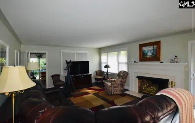 Foto del edificio - 234 Lancewood Rd