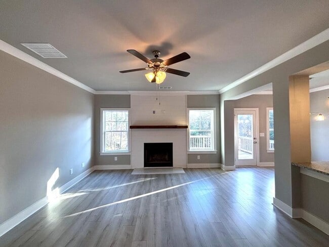 Photo - 249 Melba Ln House