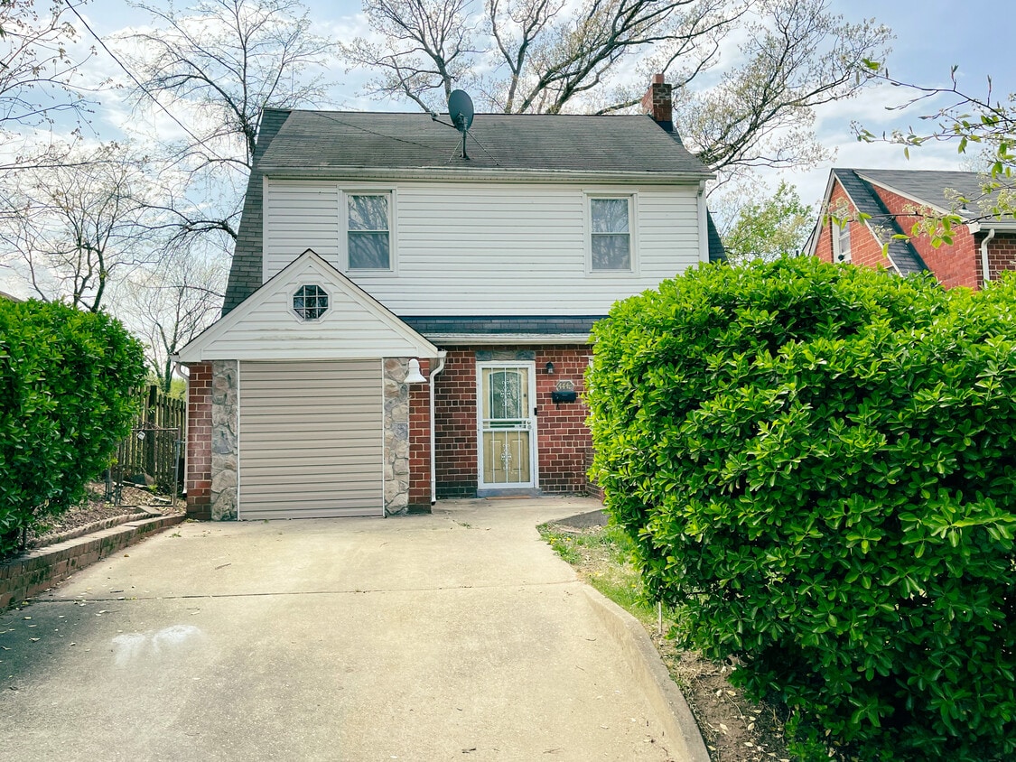 4442 Alabama Ave SE, Washington, DC 20019 House Rental in Washington