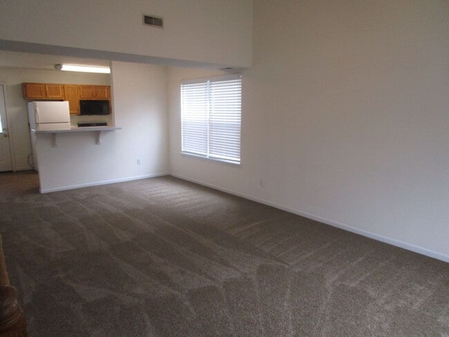 Building Photo - 5013-5015 Carrie Ridge Dr.