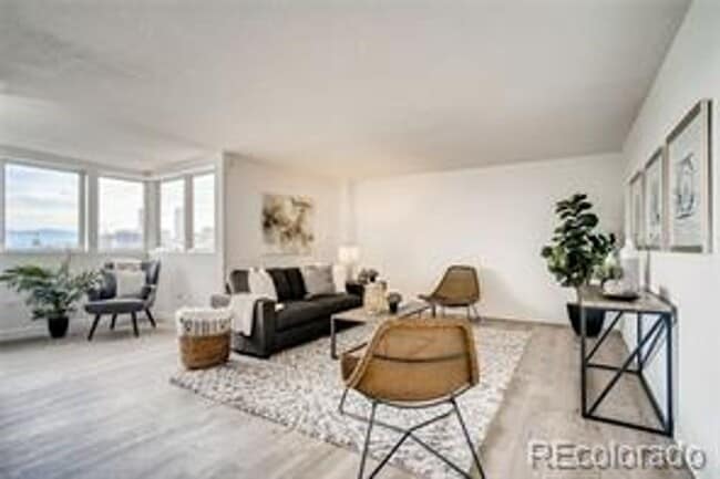 Photo - Humboldt Apartment