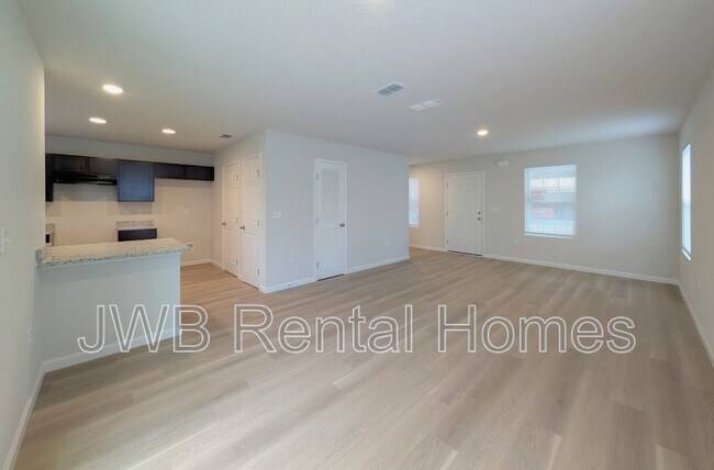 Foto del edificio - 1466 Mason Ave