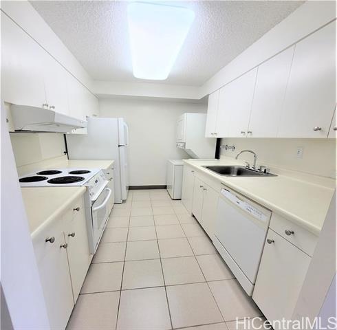 Building Photo - 2029 Nuuanu Ave