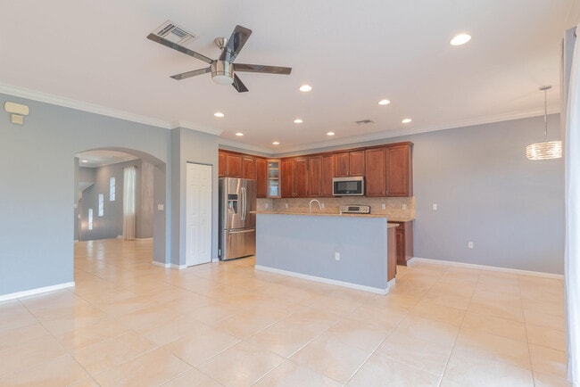 Building Photo - 7522 SW Herrington Ln