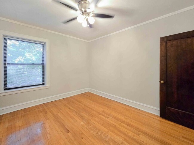 Foto del edificio - 5069 N Wolcott Ave