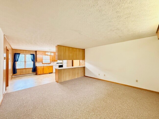 Foto del edificio - South Boston Home Waiting for You!