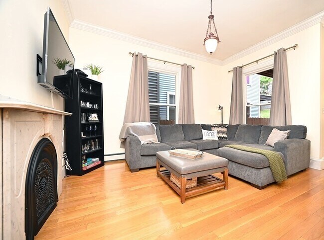 Foto del edificio - 790 E 4th St