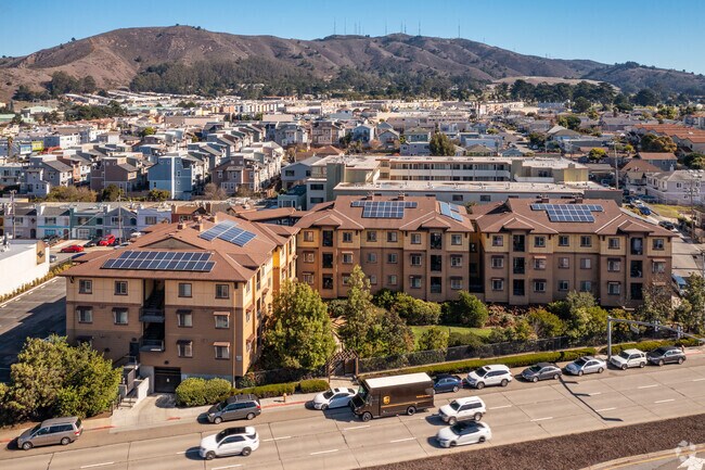 Foto aérea - Habitat for Humanity Condominum