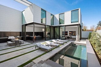 Building Photo - 214 Tucker St