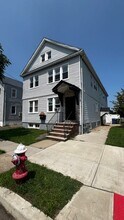 Building Photo - 1002 Chandler Ave