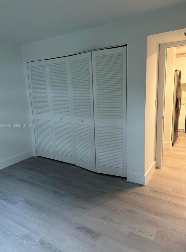 Foto del edificio - 210 SW 11th St