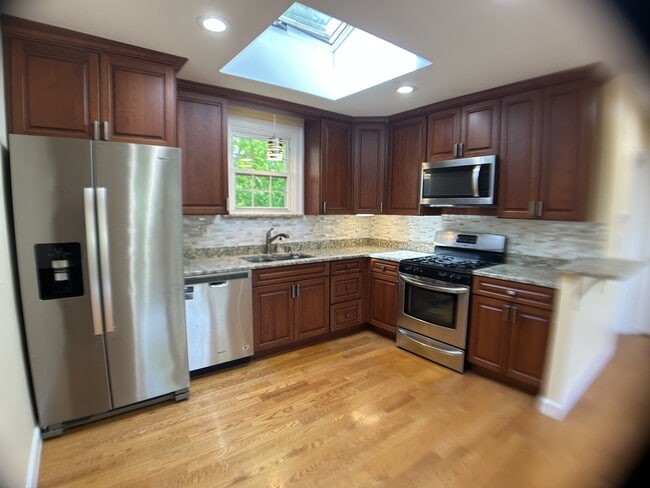 Photo - 41 Davis Ave Townhome