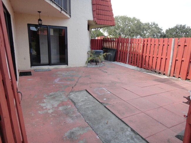 Foto del edificio - 3679 Victoria Dr