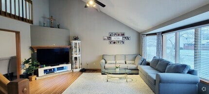 Building Photo - 1723 Willow Mound Pl