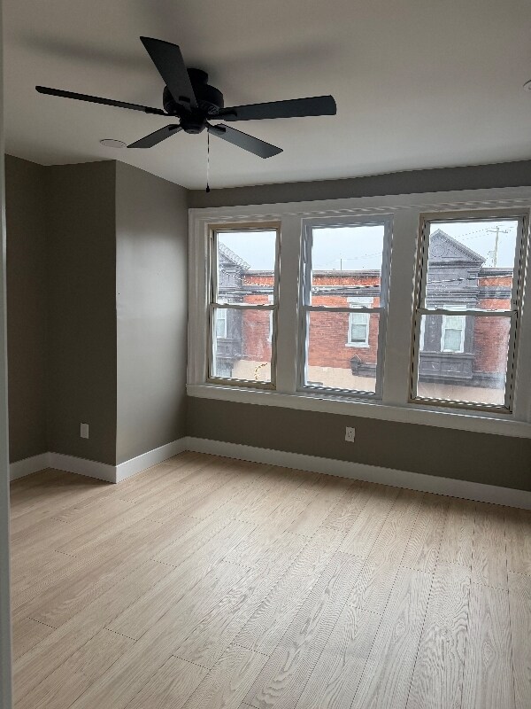 Foto del edificio - 1240 S Millick St