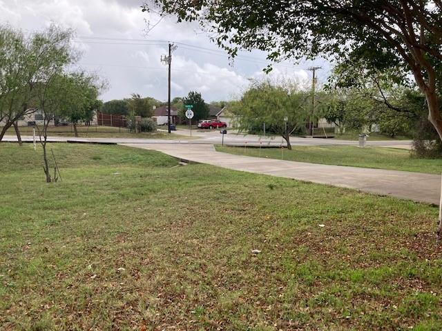 Foto del edificio - 1725 Hardy Rd