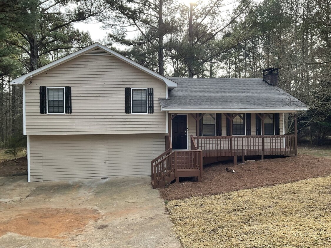 4222 Nebo Rd House Rental in Hiram, GA