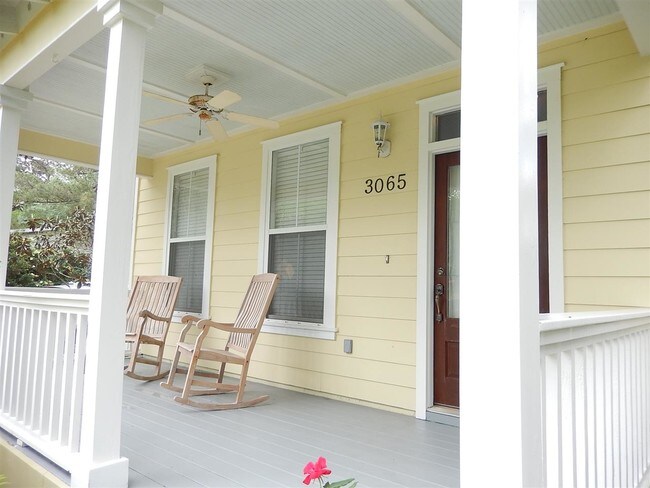 Building Photo - 3065 Morningside Dr