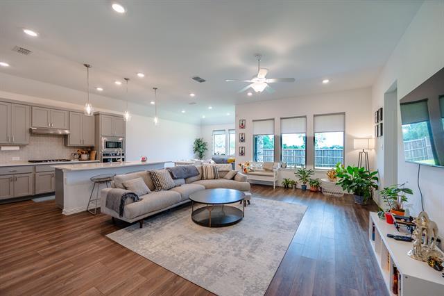 Foto del edificio - 3908 Blue Stem Blvd