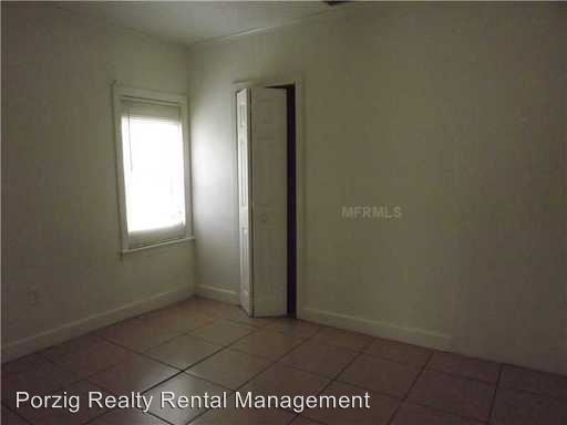 Foto del edificio - 1506 W 3rd St
