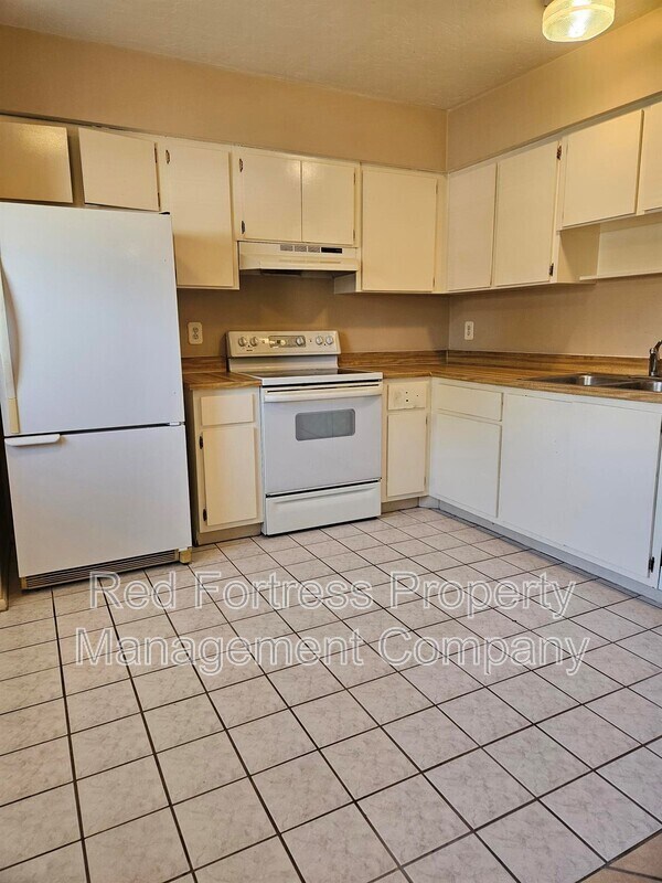 Building Photo - 4777 Orange Grove Blvd