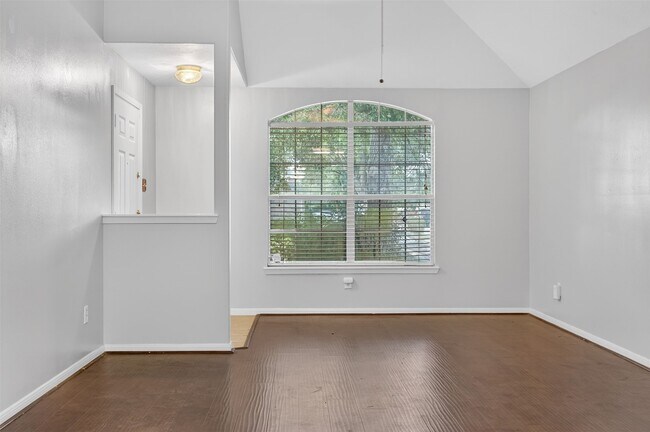 Foto del edificio - 6706 Portlick Dr