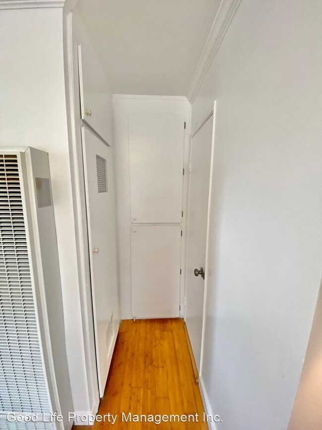 Building Photo - 2 br, 1.5 bath House - 2894 47th St