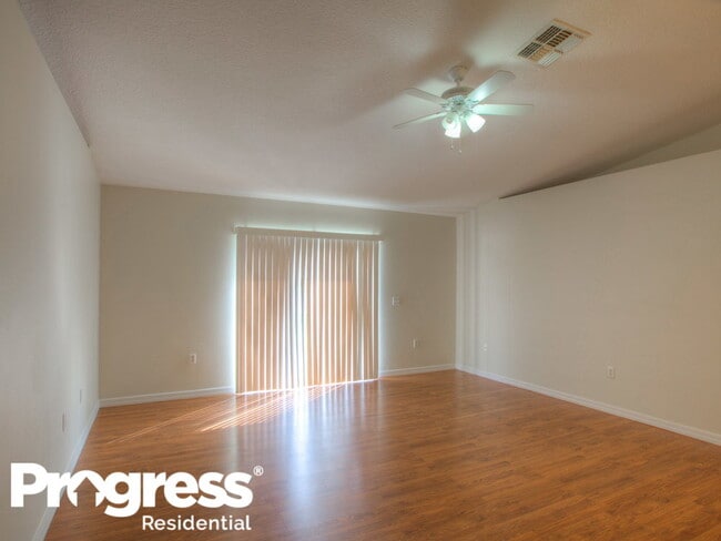 Building Photo - 4870 Preserve Blvd