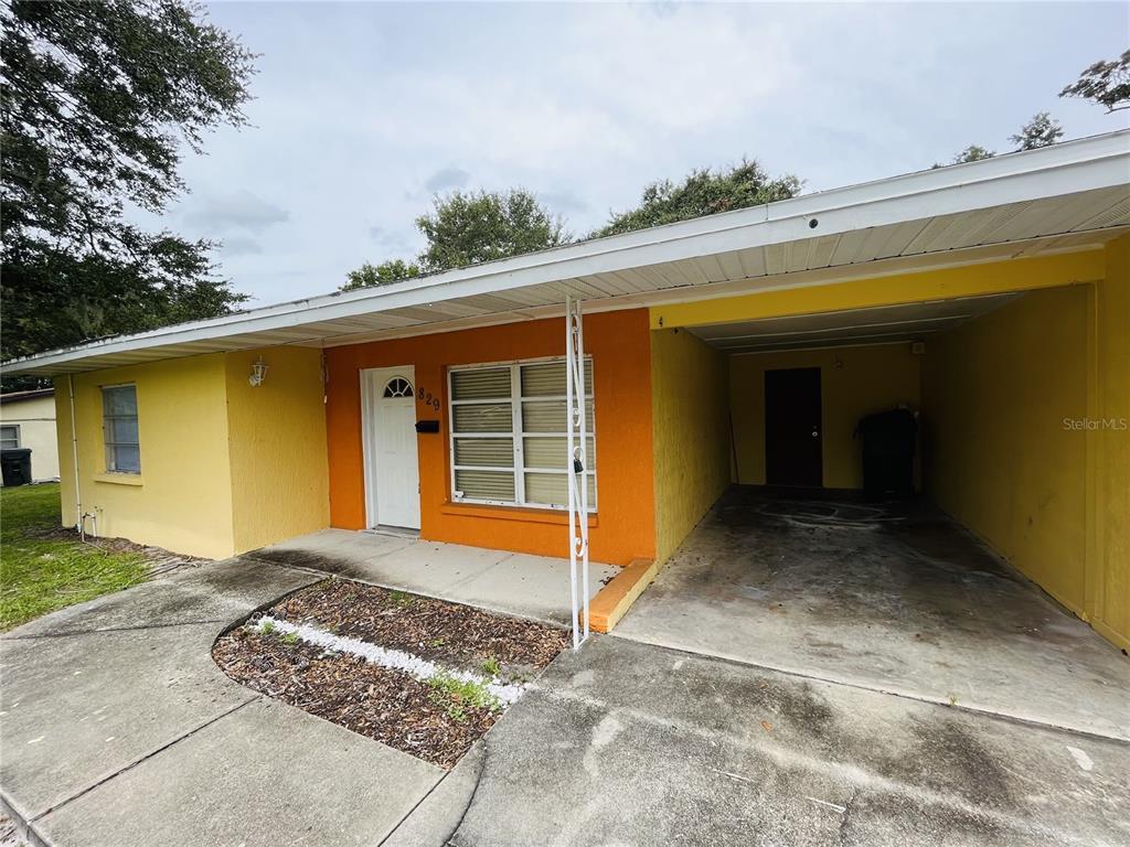 Foto principal - 829 W Carole St