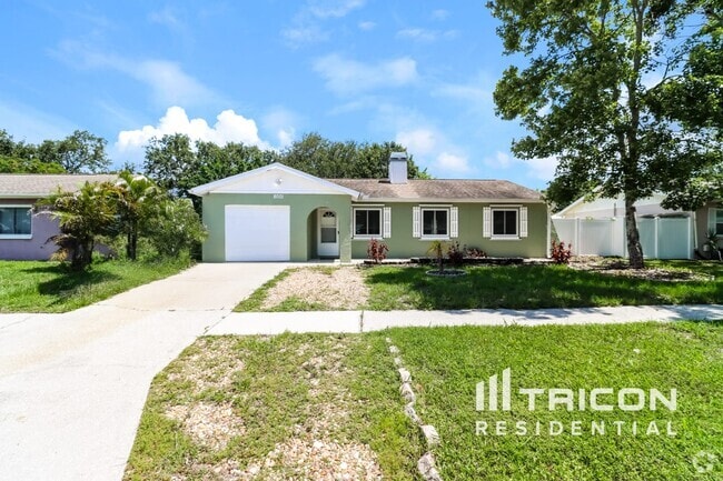Building Photo - 8001 CottonWoode Dr