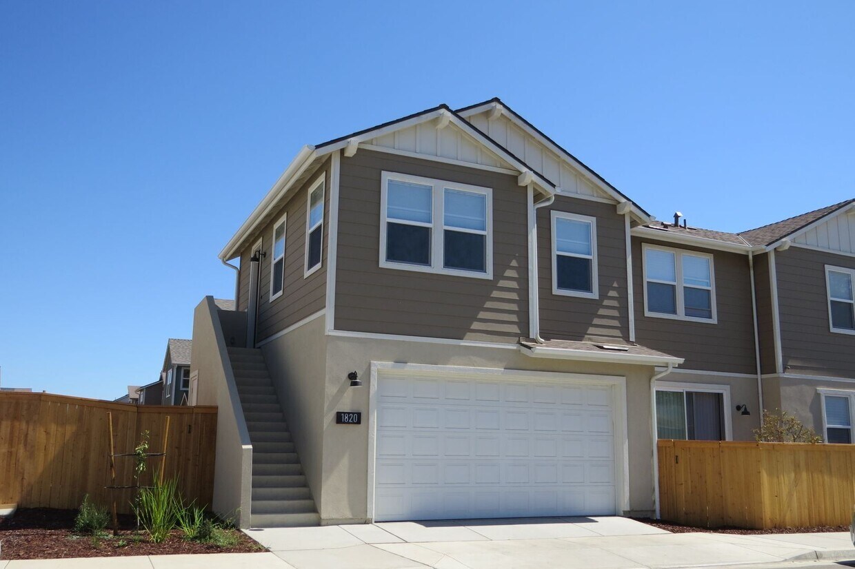 1 br, 1 bath House 1820 San Luis Ranch Road House Rental in San