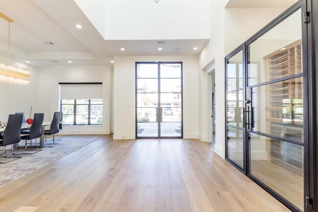 Building Photo - 5321 Judalon Ln