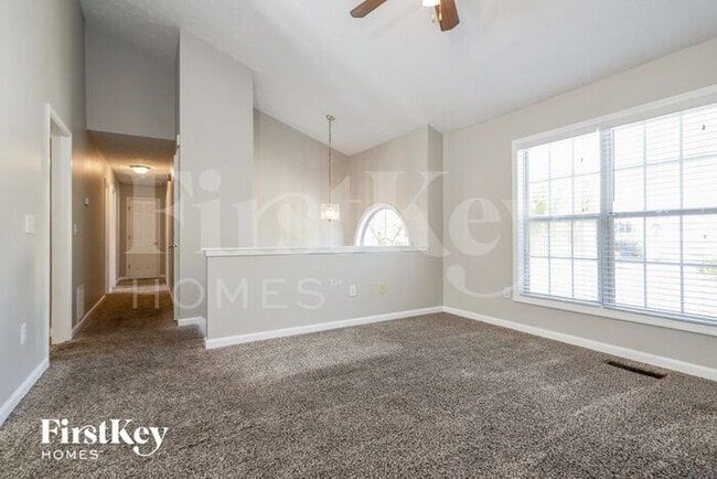 Foto del edificio - 5370 Princeton Oaks Dr